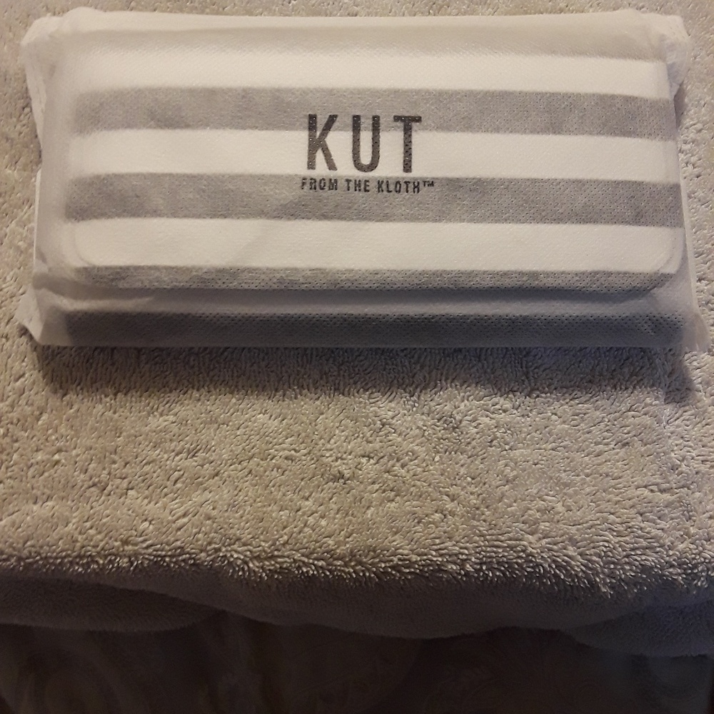 Kut from the Kloth Wallet